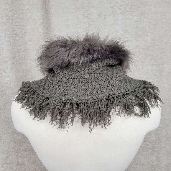 Gray Faux Fur Trimmed Scarf Shoulder Warmer Shaw Chunky Knit Fringe Poncho - Picture 6 of 9
